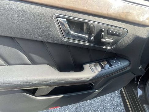 Used 2011 Mercedes-Benz E 350 Sedan image 18