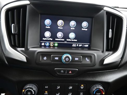 Certified 2024 GMC Terrain SLE image 15