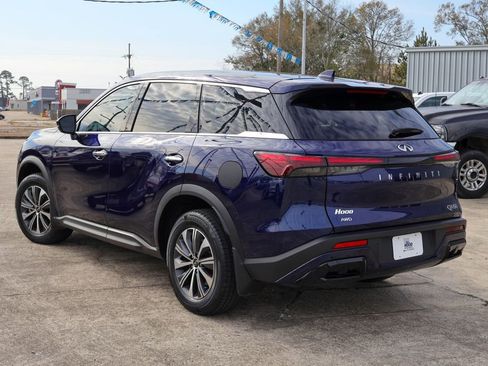 Used 2023 INFINITI QX60 Pure image 2