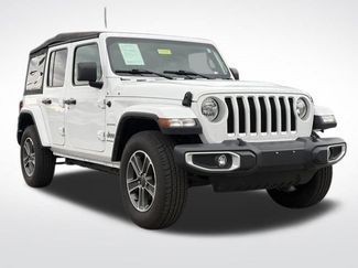 Used 2023 Jeep Wrangler Sahara video 1