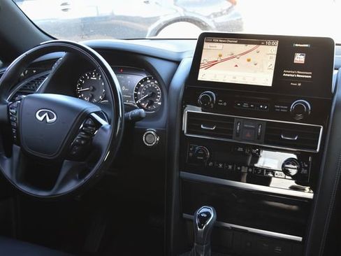 Certified 2024 INFINITI QX80 Sensory image 2