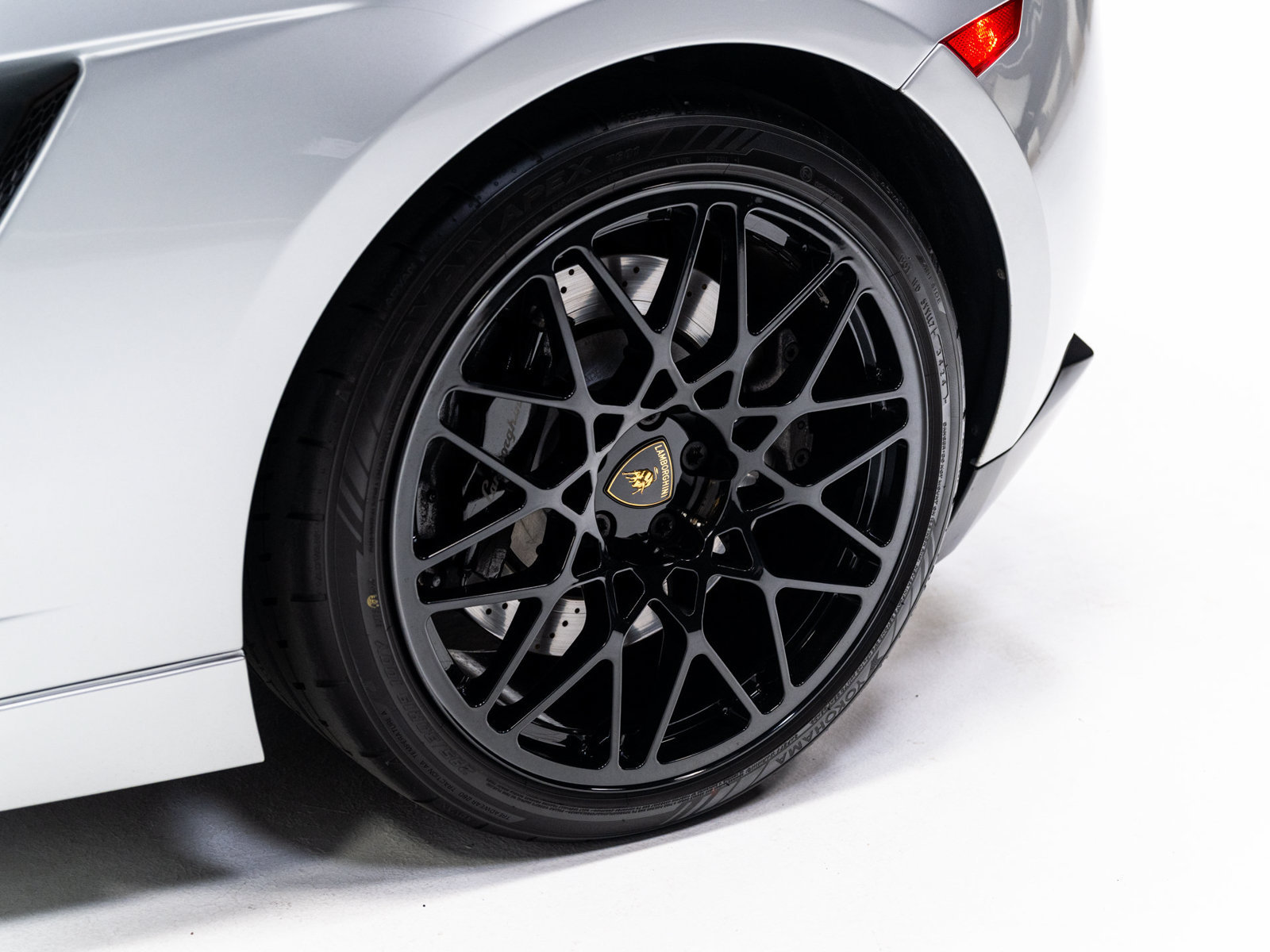 Used 2011 Lamborghini Gallardo LP 560-4 AWD/4WD image 36