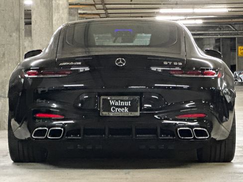 New 2025 Mercedes-Benz AMG GT 63 image 9