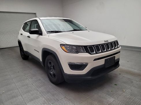Used 2021 Jeep Compass Sport FWD image 13
