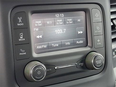 Used 2024 RAM 2500 Tradesman w/ Chrome Appearance Group image 11