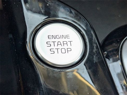 Used 2023 Kia Soul EX image 29