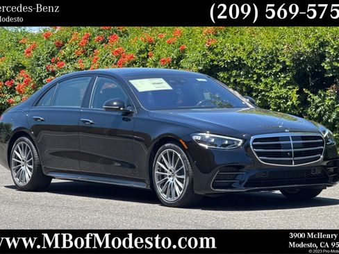 New 2026 Mercedes-Benz S 500 4MATIC image 1