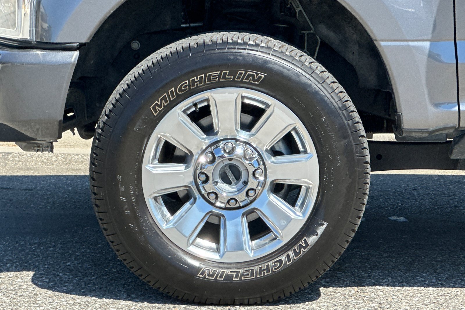 Used 2022 Ford F350 Platinum AWD/4WD image 25