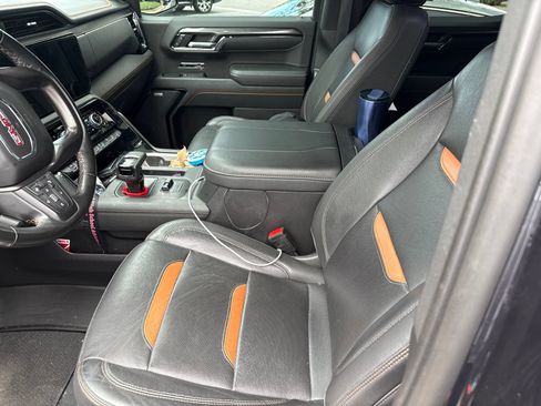 Used 2023 GMC Sierra 1500 AT4 w/ AT4 Premium Package AWD/4WD image 2