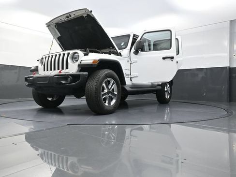 Used 2021 Jeep Wrangler Unlimited Sahara AWD/4WD image 32