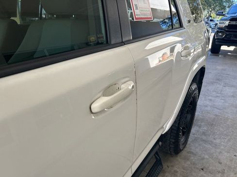 Used 2019 Toyota 4Runner 4WD image 15