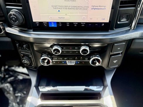 New 2025 Ford F350 Lariat w/ Lariat Ultimate Package image 23