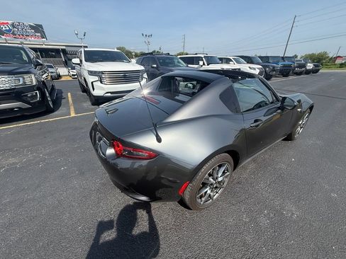 Used 2021 MAZDA MX-5 Miata RF Grand Touring RWD image 4