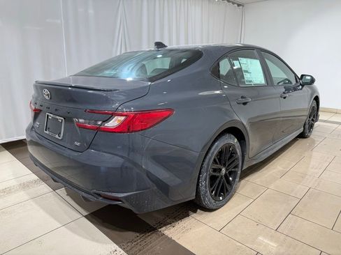 New 2026 Toyota Camry SE image 5