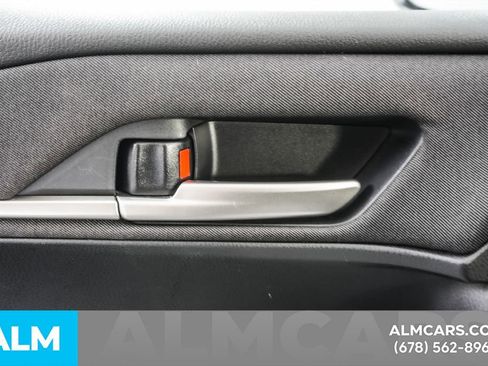 Used 2025 Toyota Camry LE image 44