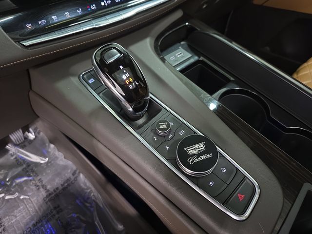 Used 2021 Cadillac Escalade Sport w/ Driver Assist Tech Package AWD/4WD image 25