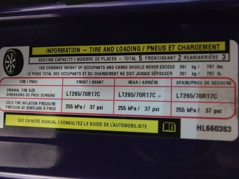 Used 2017 Jeep Wrangler Unlimited Sahara image 35