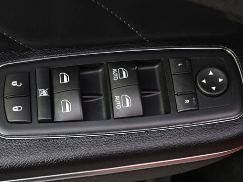 Used 2017 Dodge Charger R/T Scat Pack w/ Technology Group image 26