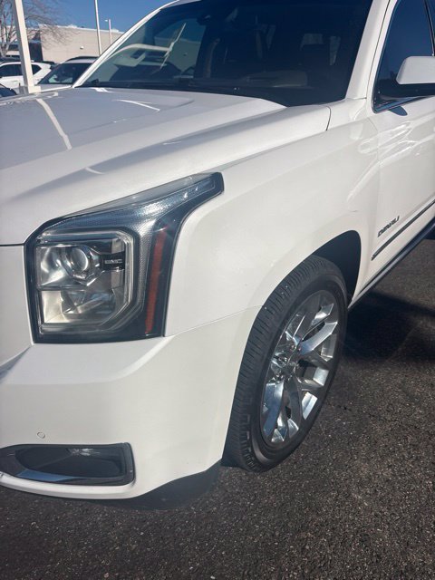 Used 2020 GMC Yukon XL Denali w/ Denali Premium Package AWD/4WD image 8