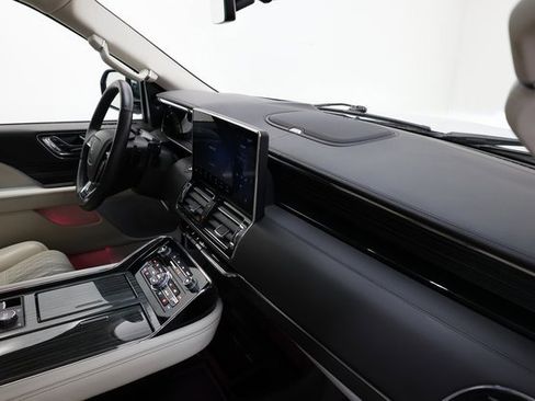 Used 2023 Lincoln Navigator L Black Label image 87