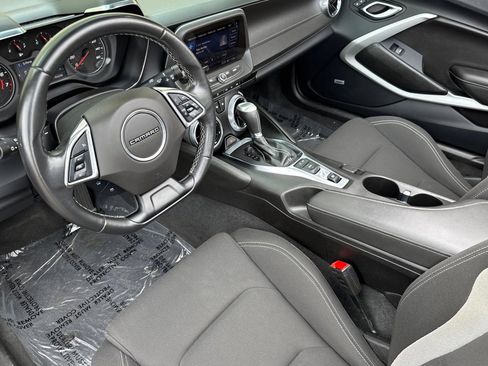 Used 2024 Chevrolet Camaro LT w/ Technology Package RWD image 8