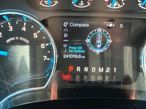 Used 2014 Ford F150 XLT w/ Equipment Group 302A Luxury AWD/4WD image 20