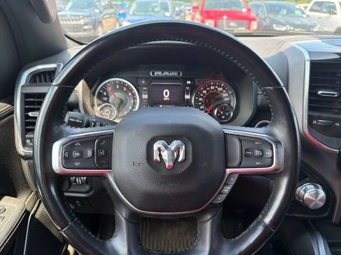 Used 2021 RAM 1500 Laramie w/ Sport Appearance Package AWD/4WD image 18