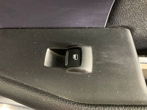 Used 2021 Ford Expedition XLT AWD/4WD image 31