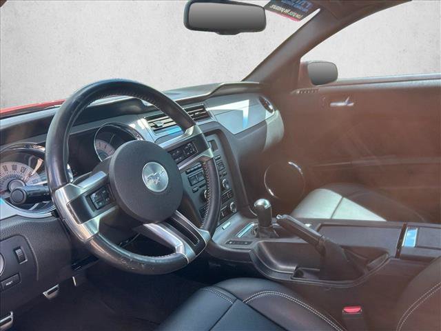 Used 2011 Ford Mustang GT Premium w/ Comfort Pkg RWD image 10