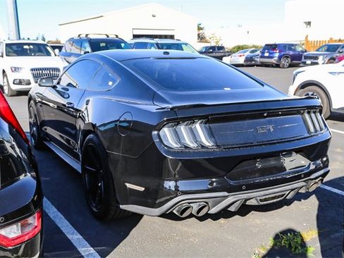 Used 2019 Ford Mustang GT w/ Equipment Group 301A image 10