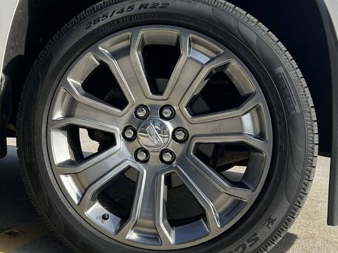 Used 2016 Cadillac Escalade ESV Luxury image 45