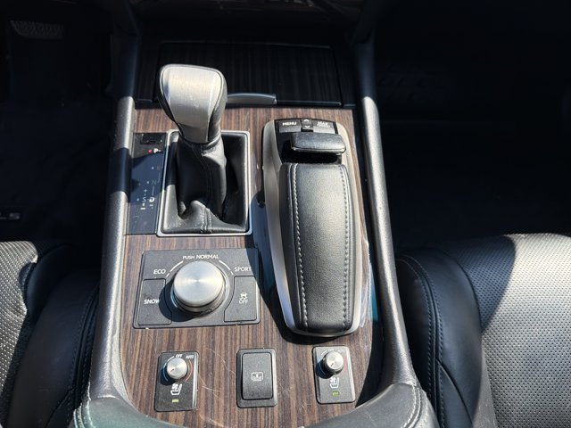 Used 2013 Lexus LS 460 L w/ All-Weather Pkg RWD image 16