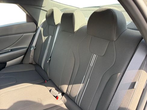Certified 2025 Hyundai Elantra Sport image 16