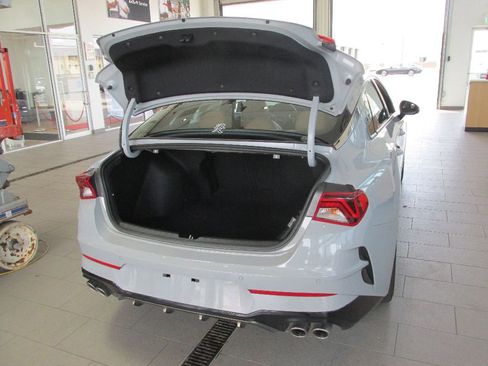Used 2024 Kia K5 GT w/ GT1 Package image 32