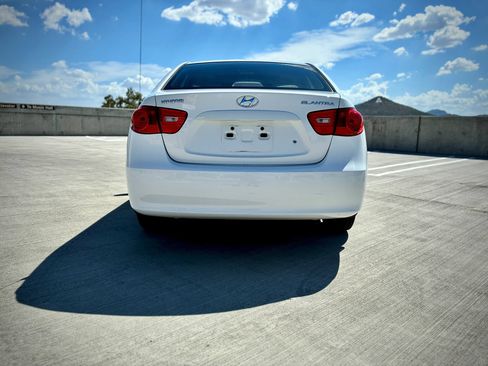Used 2007 Hyundai Elantra GLS FWD image 9