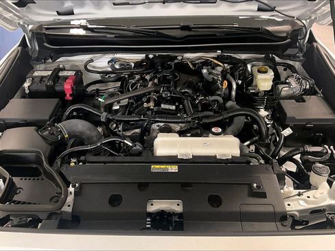 Used 2025 Toyota Tacoma SR RWD image 28