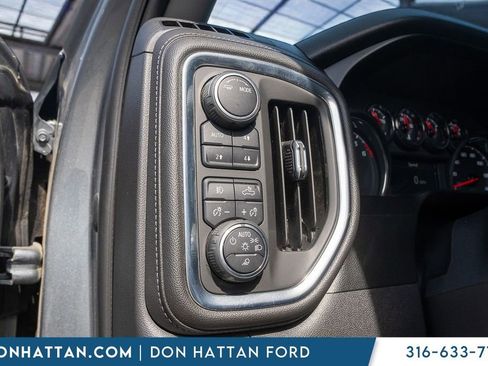 Used 2021 Chevrolet Silverado 1500 RST AWD/4WD image 16