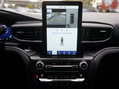 Used 2020 Ford Explorer ST w/ ST Street Pack image 24