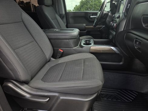 Used 2022 Chevrolet Silverado 1500 LT Trail Boss w/ LPO, Dark Essentials Package AWD/4WD image 10