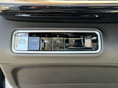 Used 2026 Buick Envision Avenir AWD/4WD image 17