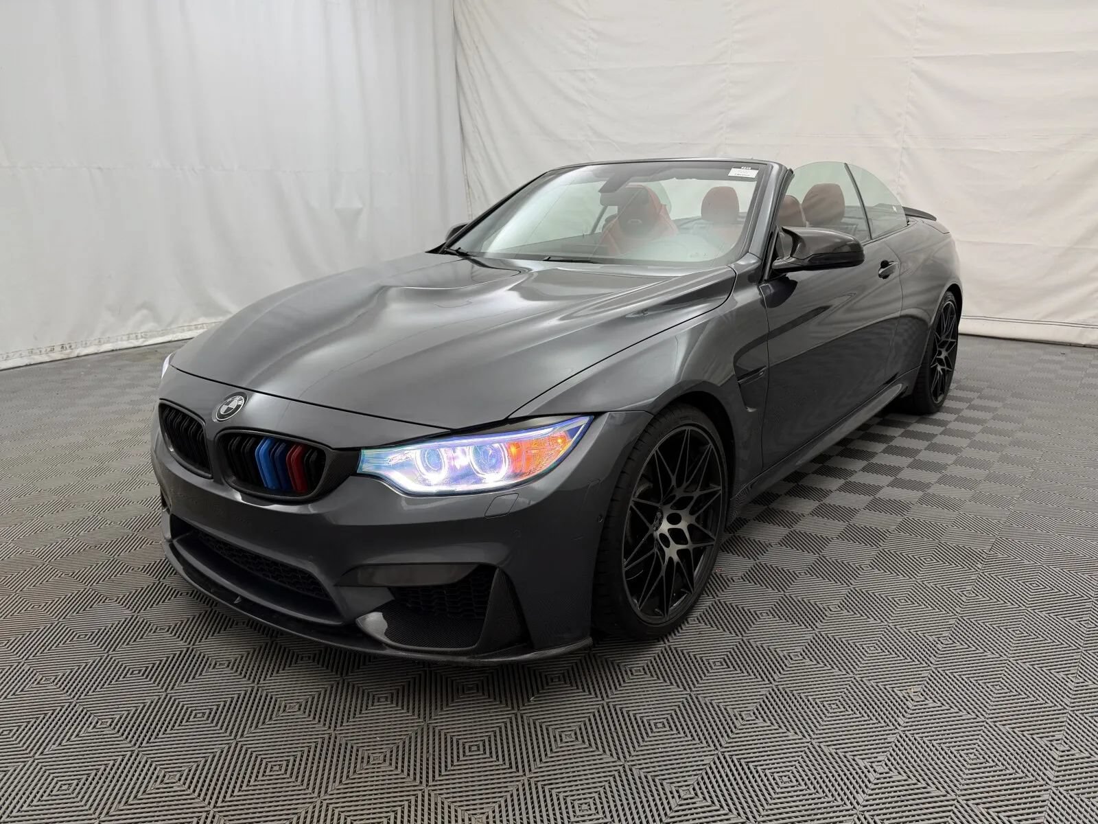 Used 2015 BMW M4 Convertible RWD image 8