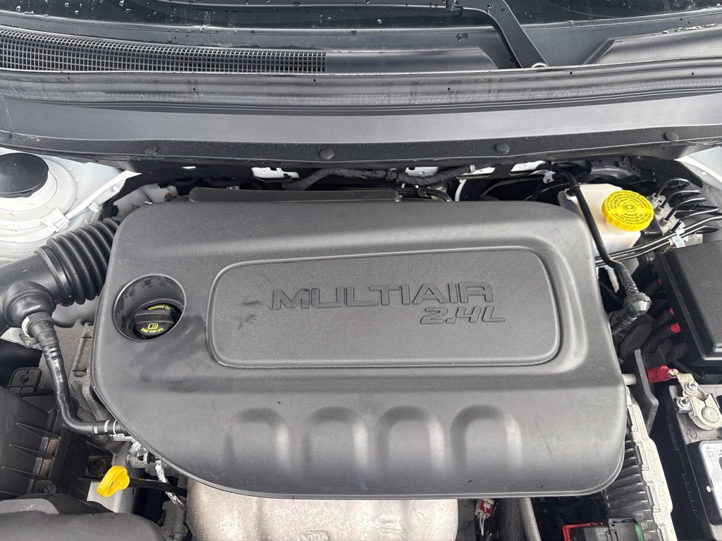 Used 2023 Jeep Cherokee Altitude Lux w/ Lux Elite Package AWD/4WD image 54