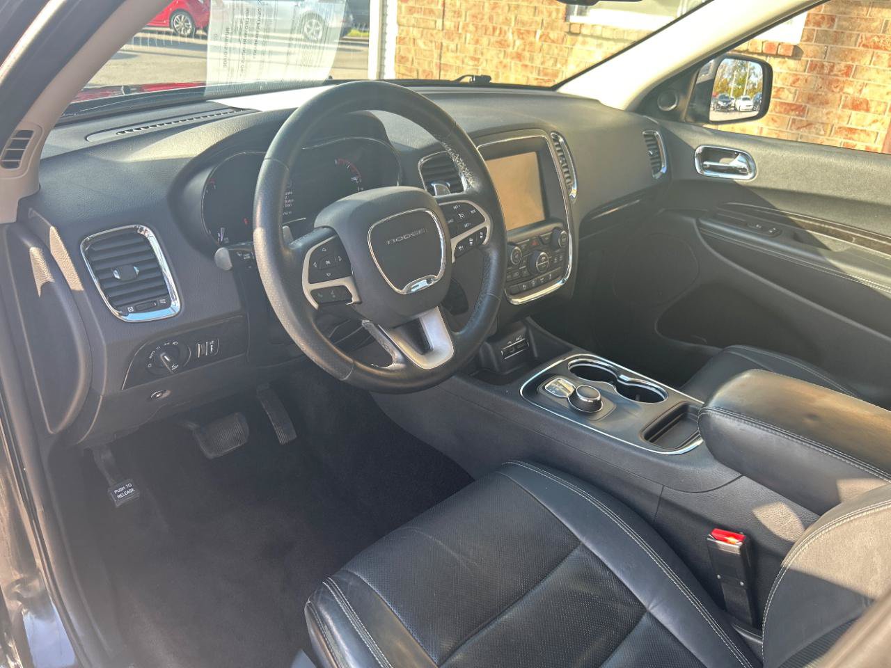 Used 2015 Dodge Durango Citadel w/ Technology Group AWD/4WD image 18
