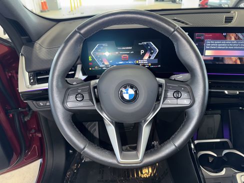 Used 2025 BMW X2 xDrive28i image 21