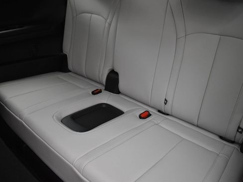 Used 2026 INFINITI QX60 Pure w/ Cargo Package FWD image 17