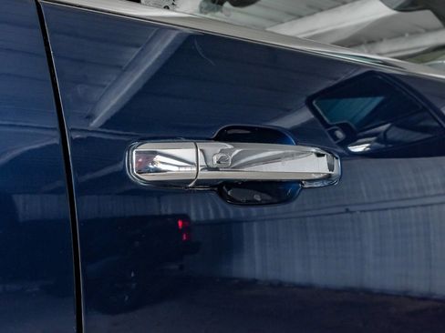 Used 2021 Chevrolet Silverado 3500 High Country image 43