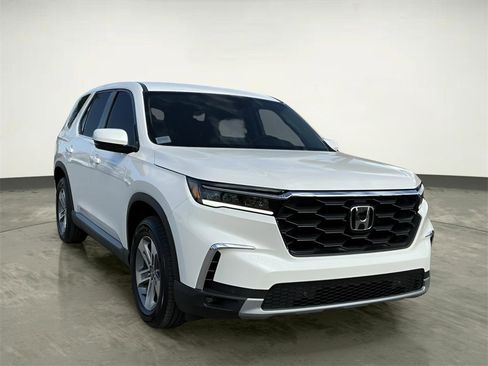 New 2025 Honda Pilot EX-L image 13
