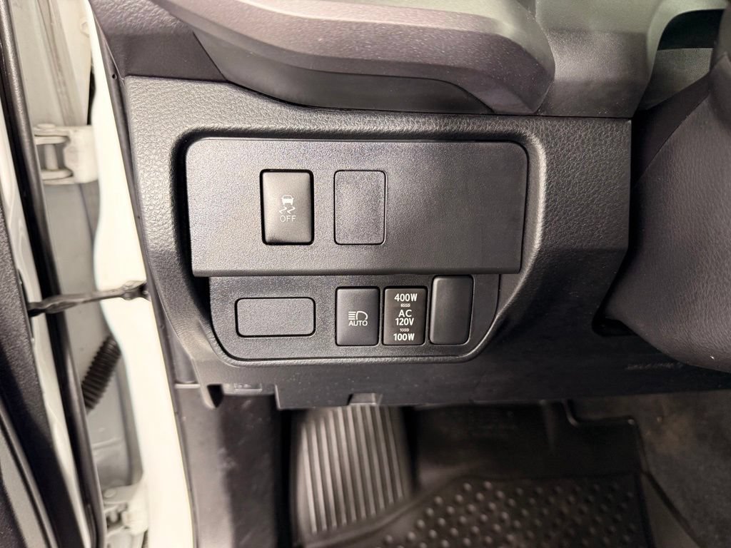 Certified 2023 Toyota Tacoma TRD Off-Road w/ Black Out Package (TMS) AWD/4WD image 23