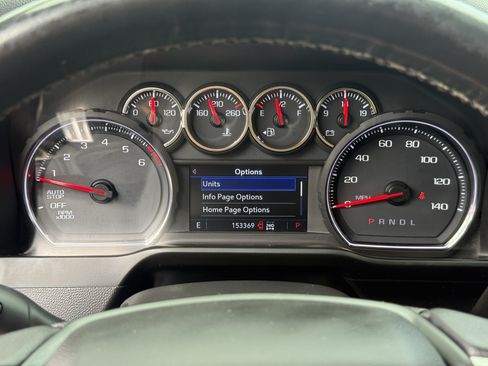 Used 2019 Chevrolet Silverado 1500 RST AWD/4WD image 17