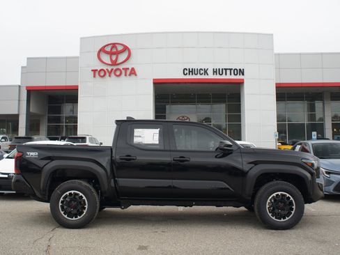Used 2026 Toyota Tacoma TRD Off-Road AWD/4WD image 10